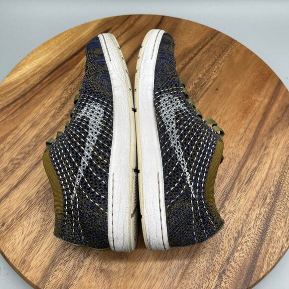 Nike Tennis Classic Ultra Flyknit Shoes Womens 9 Blue Running Athletic Comfort - Picture 6 of 8